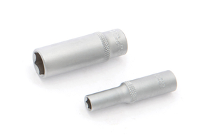 600264 Головка 6-ти гранная удлиненная 14 мм 1/4"